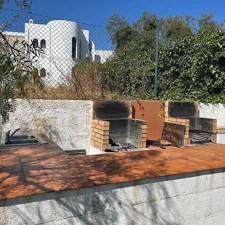 Apartamentos Santa Teresinha Алвор Екстериор снимка