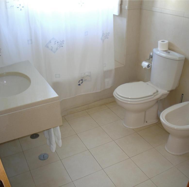 Apartamentos Santa Teresinha Алвор Стая снимка