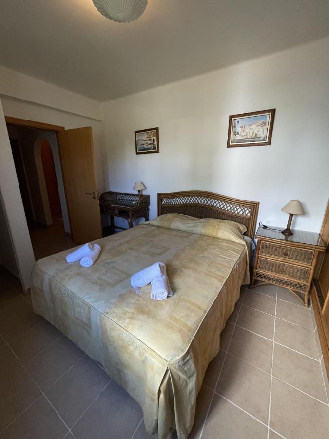 Apartamentos Santa Teresinha Алвор Екстериор снимка