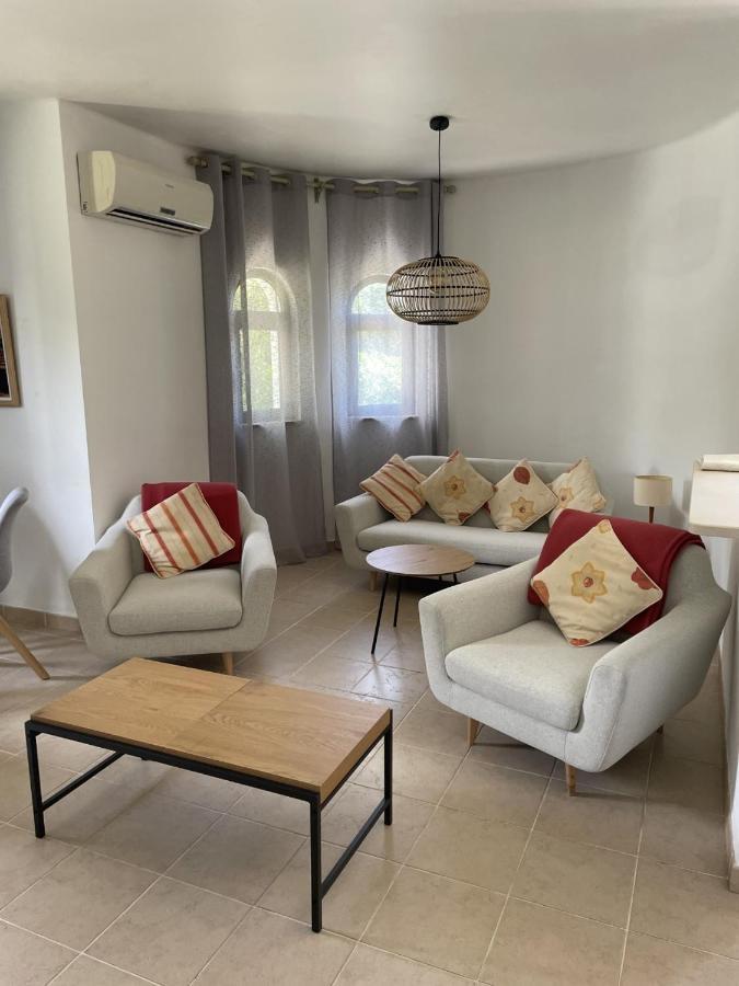 Apartamentos Santa Teresinha Алвор Екстериор снимка