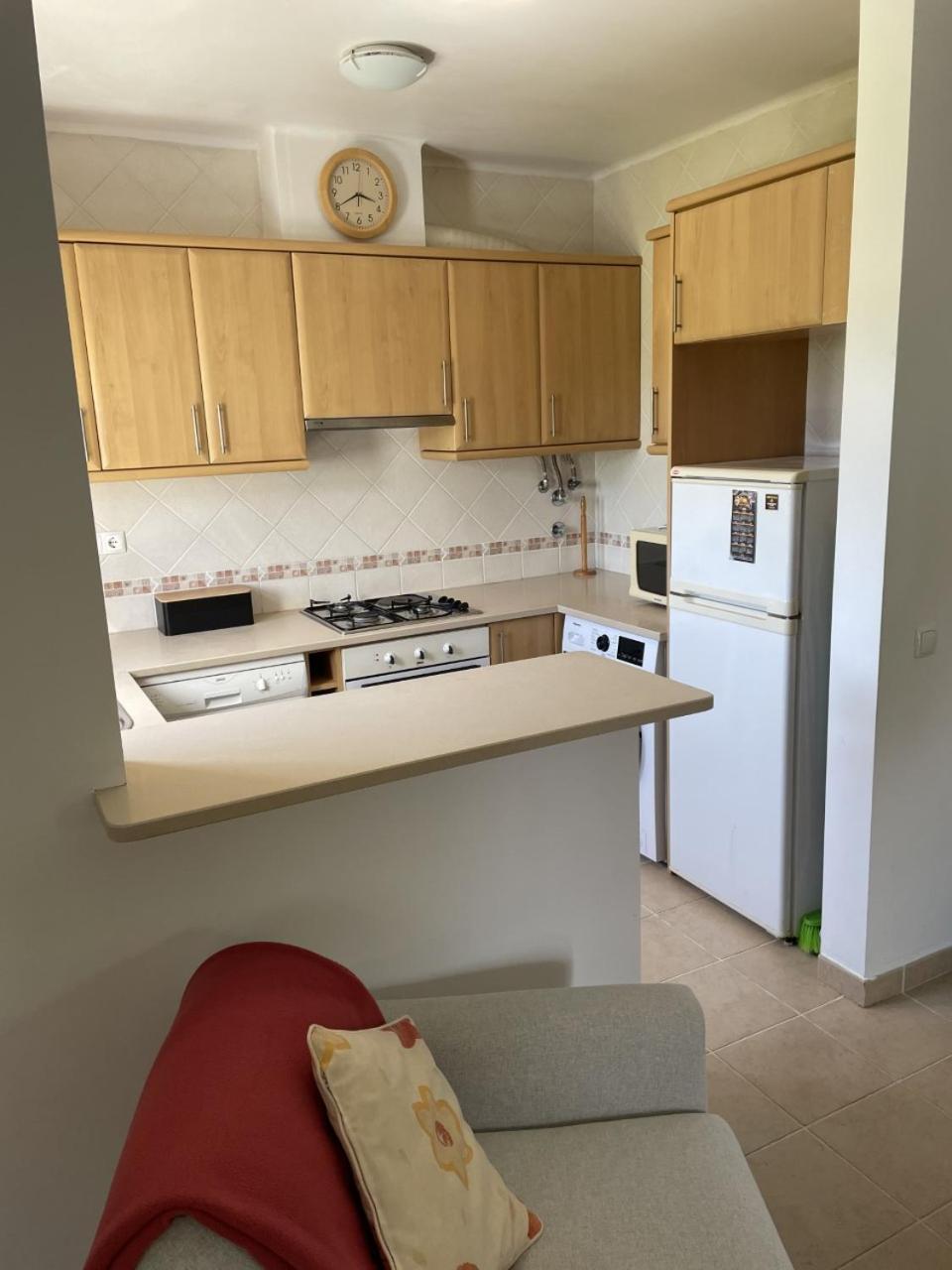 Apartamentos Santa Teresinha Алвор Екстериор снимка