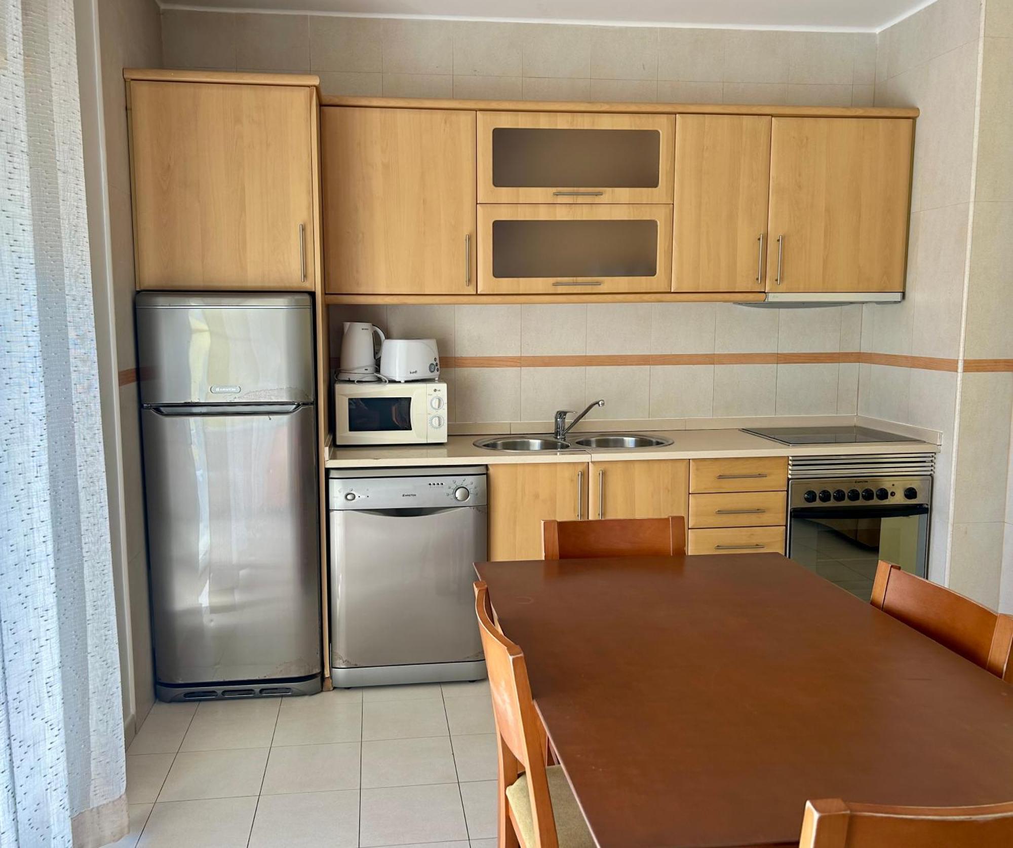 Apartamentos Santa Teresinha Алвор Екстериор снимка